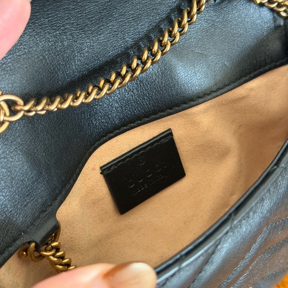 Gucci Black Mini Marmont - Picture 5 of 7